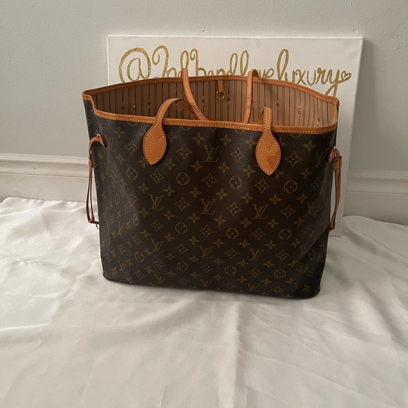 AUTHENTIC LOUIS VUITTON MONOGRAM NEVER FULL GM WITH DUST BAG - Picture 2 of 12